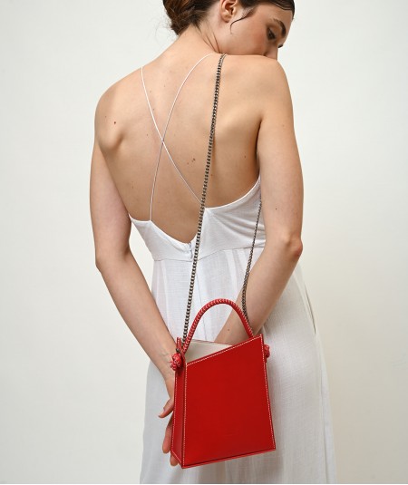 sac en cuir rouge avec chaine mini dreamy lamaro fabriqué en france