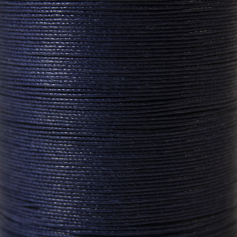 fil couleur bleu marine